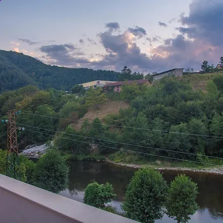 Hotel Izvora *