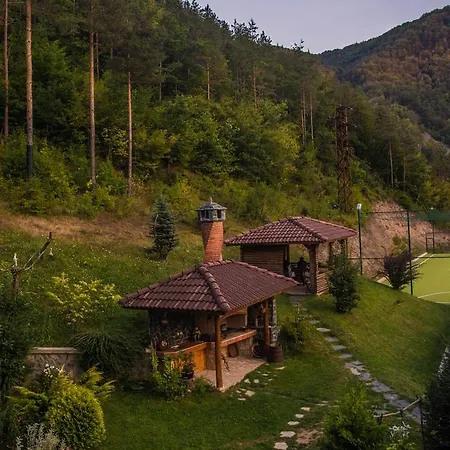 Izvora * Srednogortsi